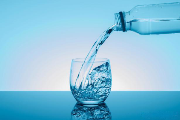 【深度解析】深圳學(xué)校飲用水檢測(cè)：核心指標(biāo)、檢測(cè)邏輯與安全保障